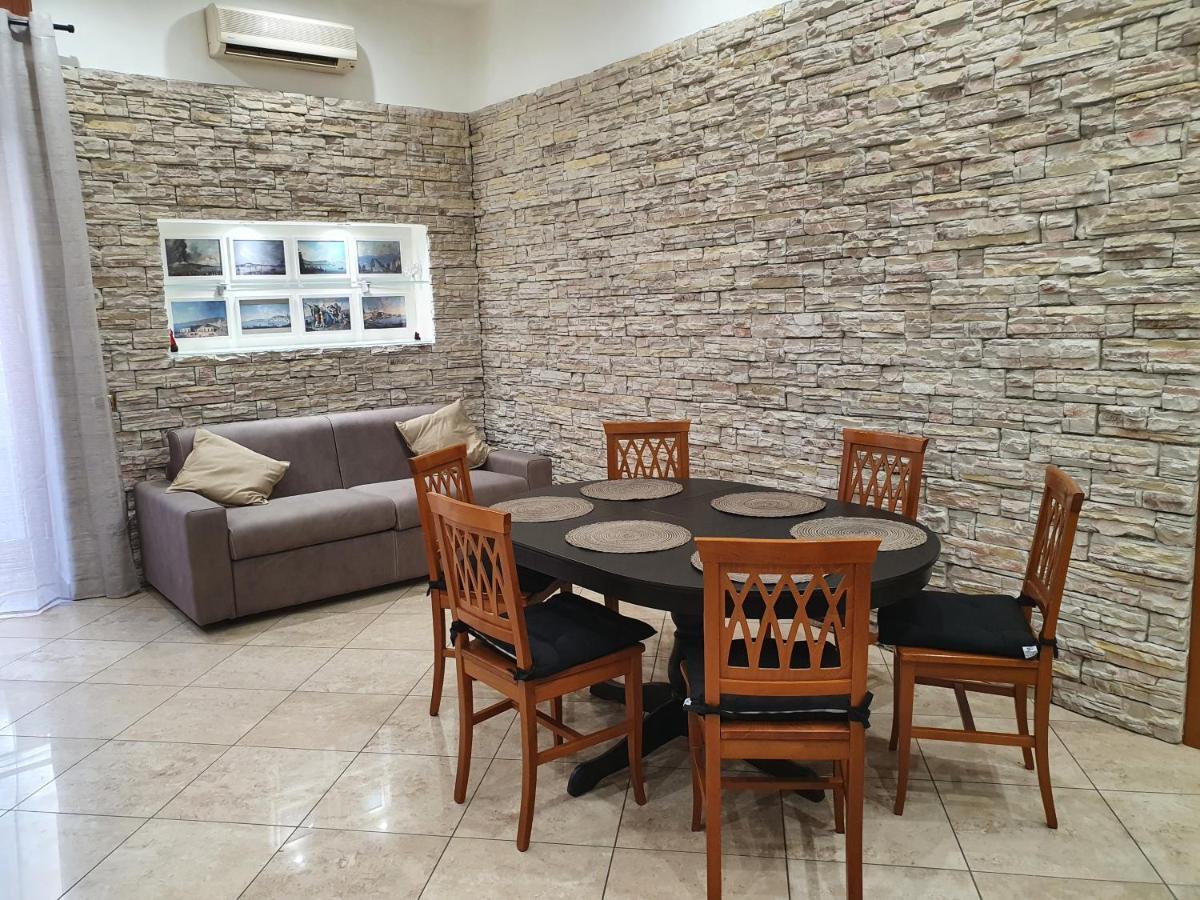 Apartamento Lazzarella House Nápoles Exterior foto